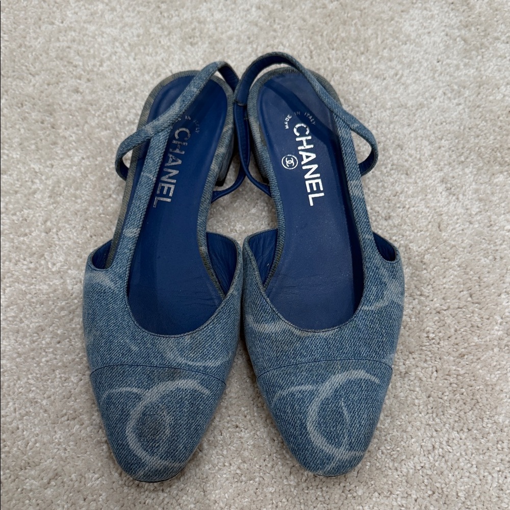 CHANEL Denim Blue Flats - Picture 3 of 4